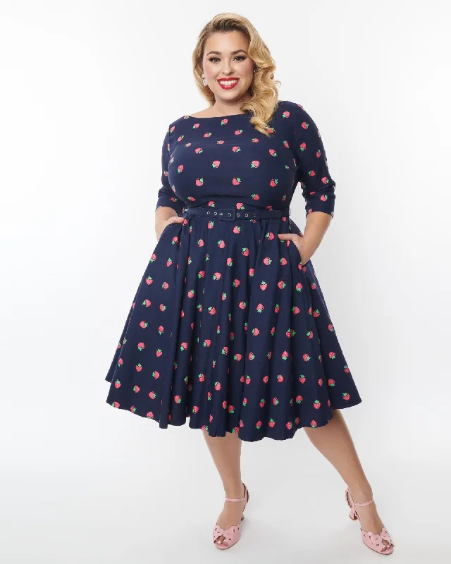 Unique Vintage Plus Size 1950s Navy & Strawberry Print Devon Swing Dress | Navy & Strawberry Print Unique Vintage Plus Size 1950s Navy & Strawberry Print Devon Swing Dress | Navy & Strawberry Print