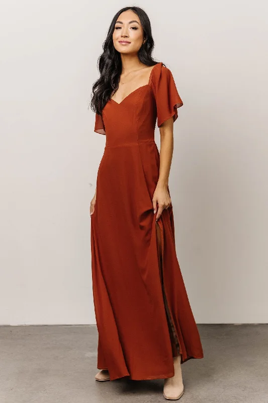 Sierra Sweetheart Maxi Dress | Spice Elegant Maxi Dress with Pockets