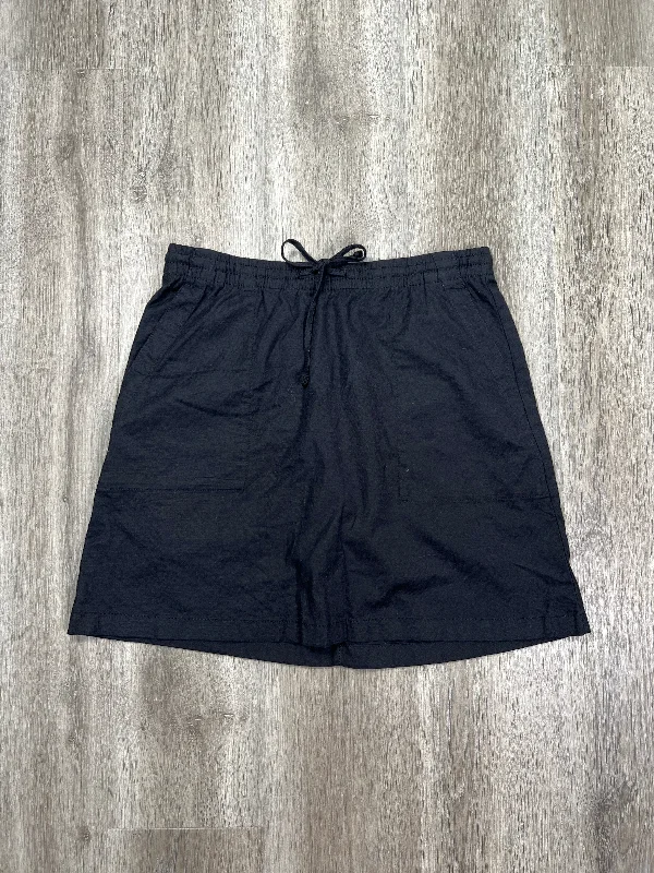 Skort By Lands End In Black, Size: M lace skirt delicate